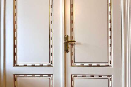 EXKLUSIVE GRÜNDERZEITWohnung IN BESTLAGE