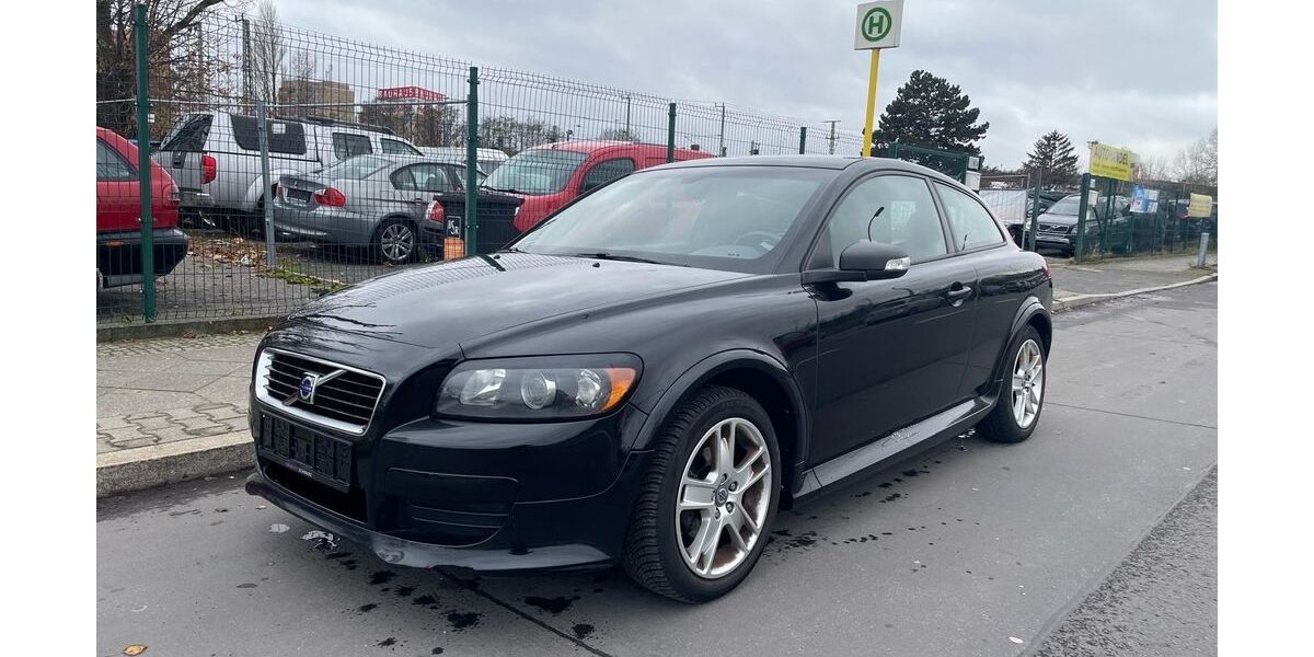 Volvo C30 231.862 km 1.499 € Berlin 13597