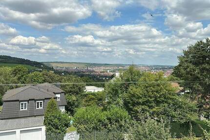Würzburg-Steinbachtal: attraktive 3-Zimmer-Wohnung mit Weitblick über Würzburg