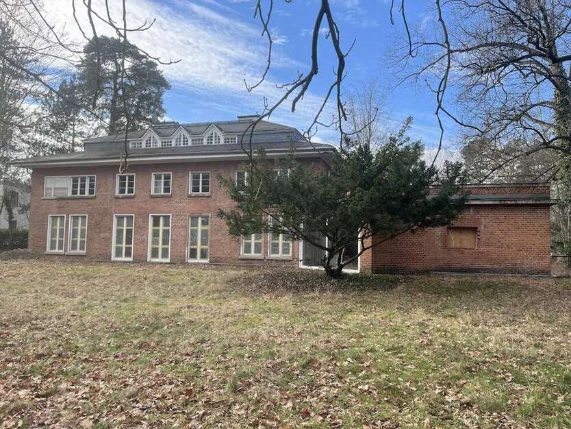 Haus zum Kaufen in Berlin 4.250.000 € 520 m²