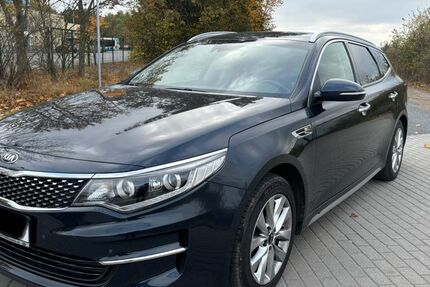 Kia Optima 176.000 km 6.990 &euro; Berlin 12357