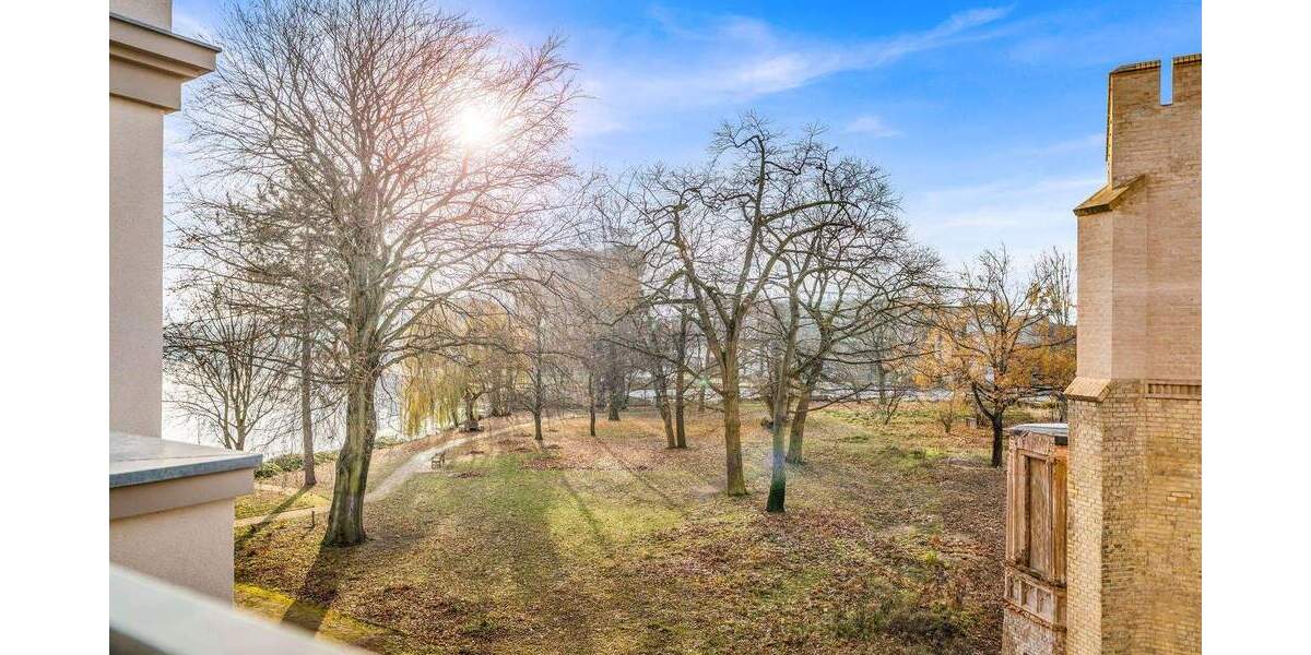 Etagenwohnung Potsdam Berliner Vorstadt - 3 Zimmer, 77 m&sup2;, 2.150&euro; | Angebot:24737860