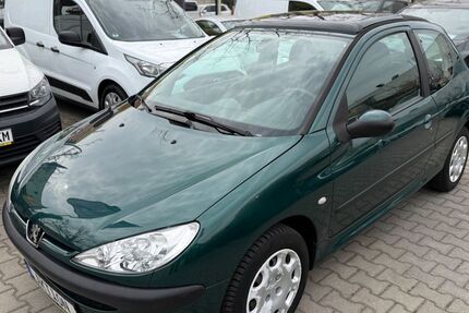 Peugeot 206 115.000 km 2.250 &euro; Berlin Wittenau -Reinickendorf 13407