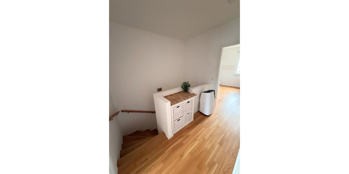 Reihenhaus Berlin Neukölln - 6 Zimmer, 105 m&sup2;, 1.850&euro; | Angebot:26320713