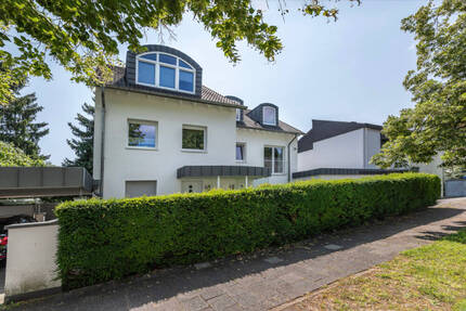 Top Wohnung in Spitzen-Lage! -Gundelhardt-