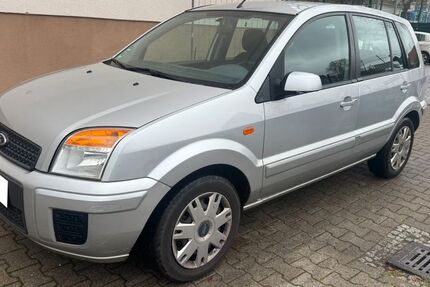 Ford Fusion 300.000 km 950 € Berlin 12045