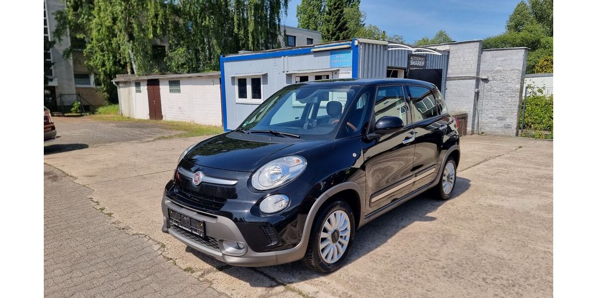 Fiat 500L 56.000 km 10.400 &euro; Berlin 12357