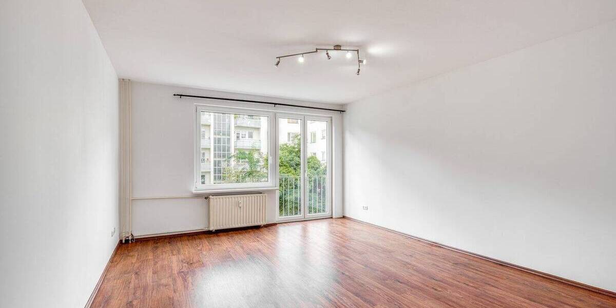 Bezugsfreie 2-Zimmer-Wohnung mit Balkon und Lift 2 zimmer
