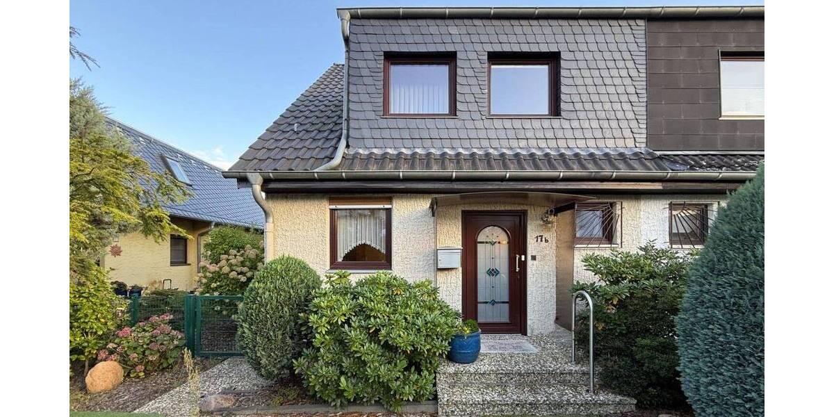 Ruhig, idyllisch und auf Wunsch seniorengerecht - solides Reihenendhaus am südlichen Stadtrand 3 zimmer