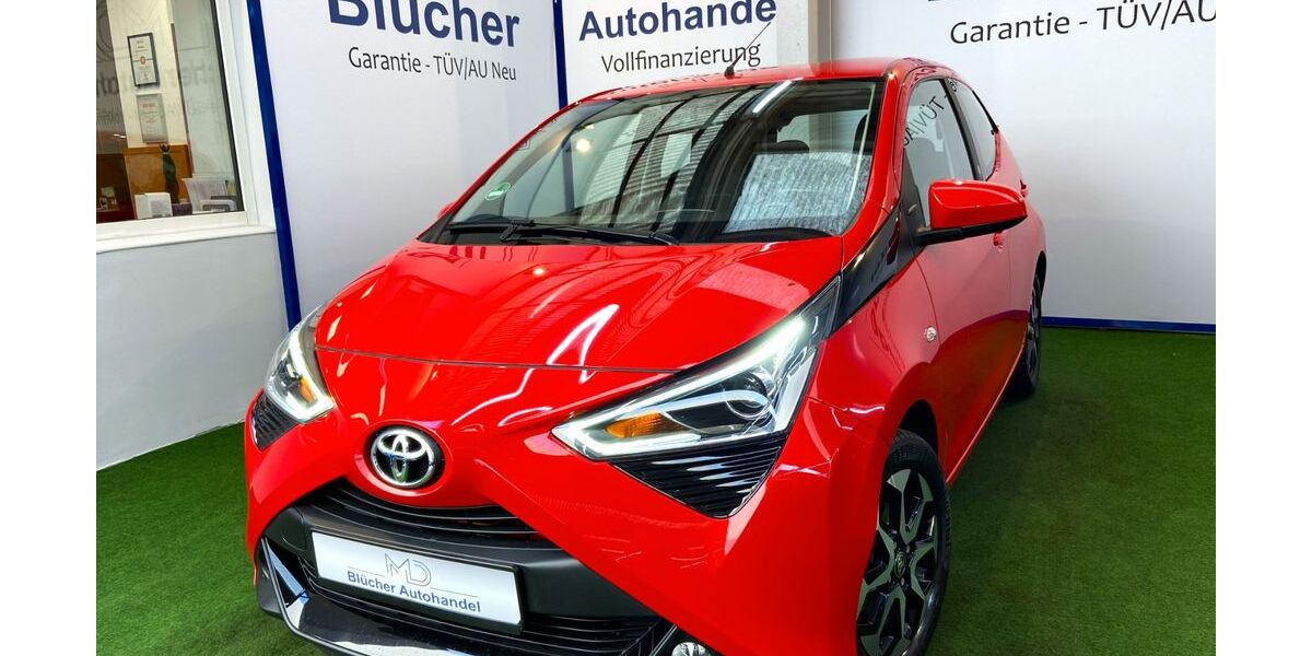 Toyota Aygo (X) 17.000 km 12.950 &euro; Berlin/Schöneberg 10827