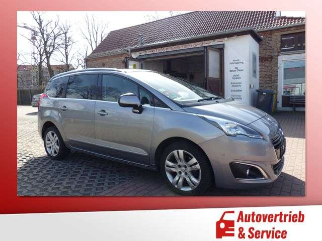 Peugeot 5008 118.223 km 12.980 € Potsdam 14480