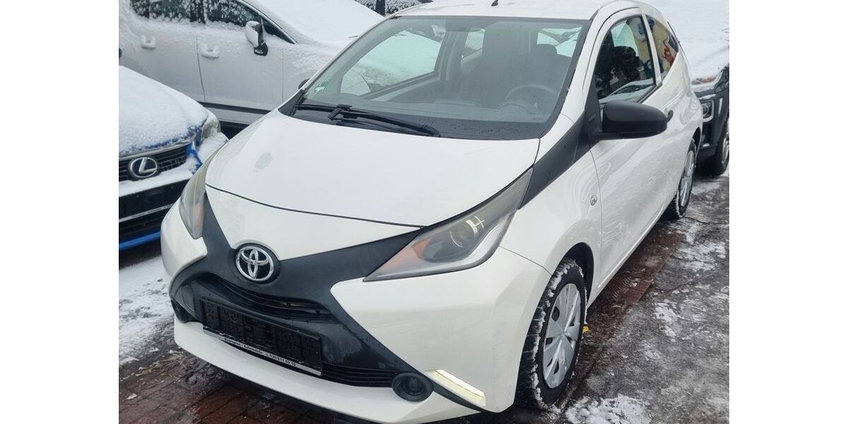 Toyota Aygo (X) 129.200 km 4.800 &euro; Berlin 12489