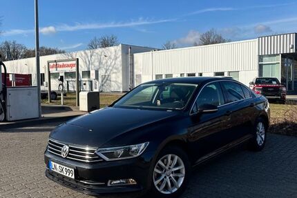 VW Passat 98.000 km 11.400 &euro; Berlin 10365
