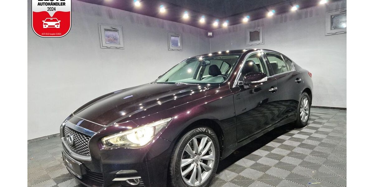 INFINITI Q50 75.500 km 17.470 &euro; Berlin 12305