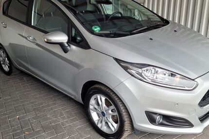 Ford Fiesta 53.704 km 7.800 &euro; Berlin 12277