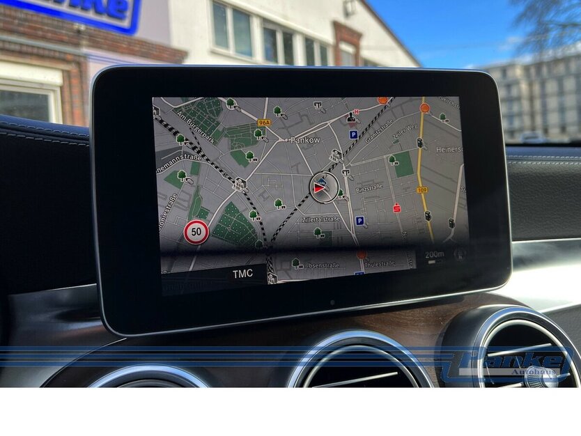 Mercedes-Benz C 250 C -Klasse*LED*Navi*R+F-Cam*Leder*Belüftete 87.057 km 17.990 € Berlin 13187