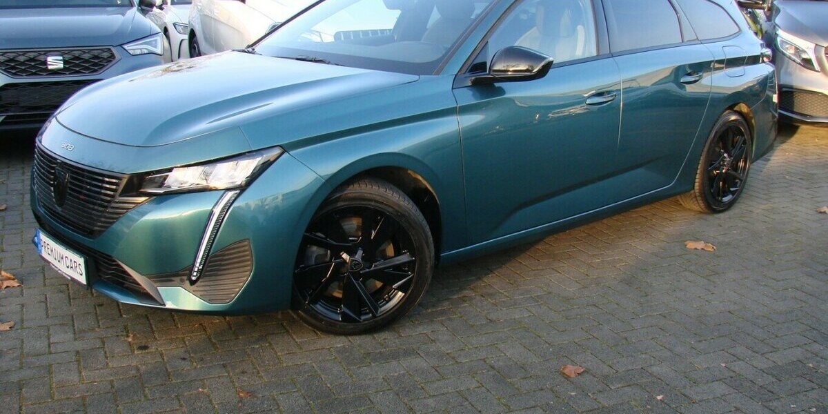 Peugeot 308 SW 1.6 Hybrid Allure Pack HY 180 ACC 360º 44.600 km 23.980 &euro; Falkensee 14612