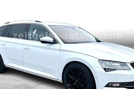 Skoda Superb 142.800 km 14.985 &euro; Potsdam 14480