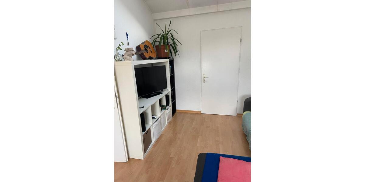 Einfamilienhaus Berlin Friedrichshain-Kreuzberg - 20 Zimmer, 69 m&sup2;, 650&euro; | Angebot:26234982