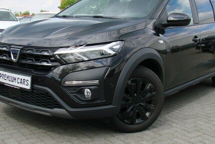 Dacia Jogger 1.0TCe 110 Extreme+ LED 7Sitzer Totwinkel T 40.577 km 17.980 &euro; Falkensee 14612
