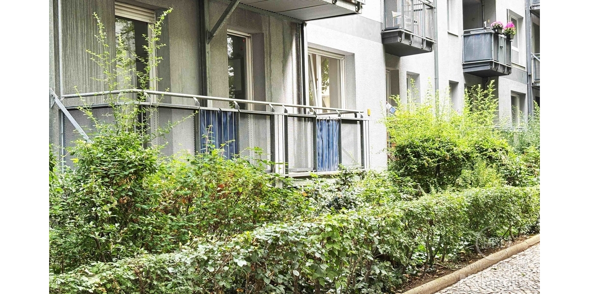 PRAKTISCHE HOCHPARTERRE-WOHNUNG MIT GROSSEM BALKON IM BEGEHRTEN BAYERISCHEN VIERTEL! - Erdgeschoßwohnung Berlin Schöneberg | Angebot:23242966