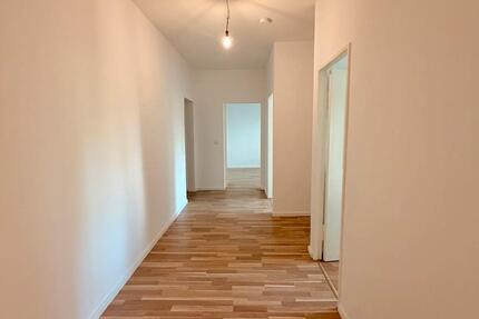Wohnung Berlin Tempelhof-Schöneberg - 3 Zimmer, 78 m&sup2;, 1.580&euro; | Angebot:26212420
