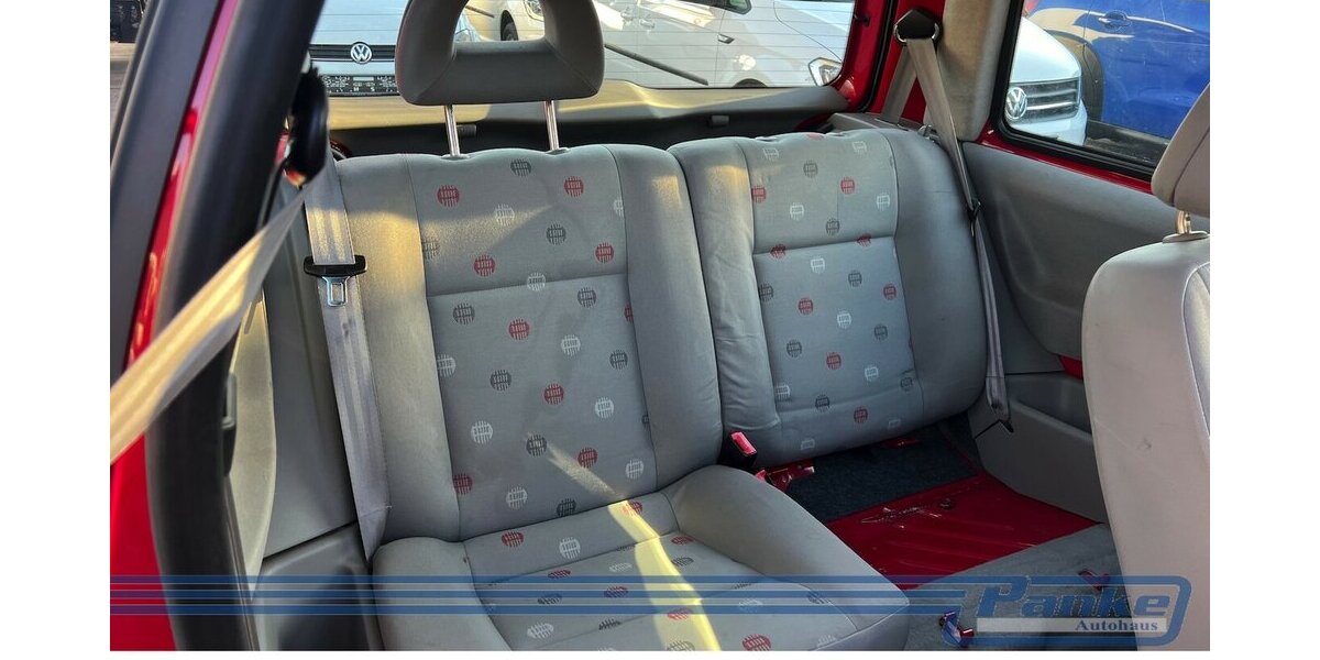 VW Lupo Basis*SchiebeD.*FrontUnfa*AHK 149.624 km 980 &euro; Berlin 13187