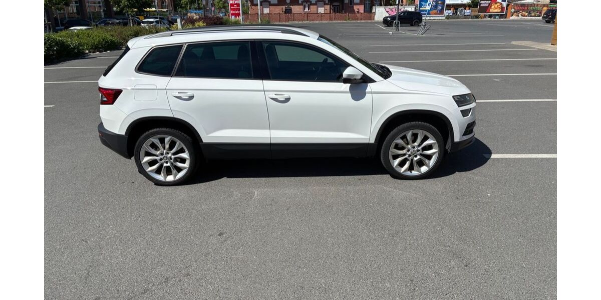 Skoda Karoq 124.000 km 16.500 &euro; Berlin 13503