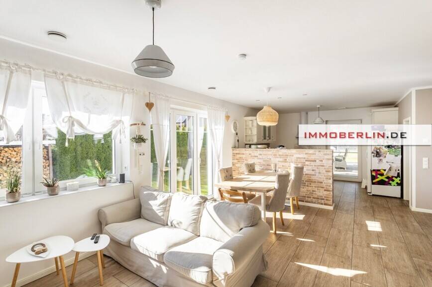 Bungalow Trebbin Klein Schulzendorf - 4 Zimmer, 140 m&sup2;, 690.000&euro; | Angebot:26305920