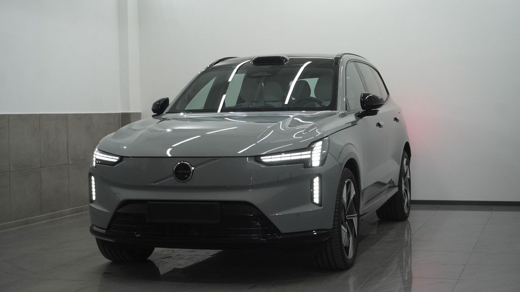 Volvo EX90 10.973 km 67.900 &euro; Seddiner See OT Neuseddin 14554