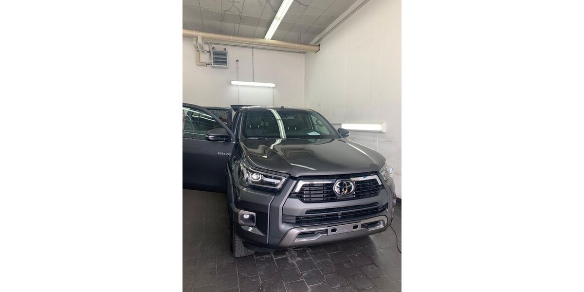 Toyota Hilux 96.500 km 37.000 &euro; Berlin 12527