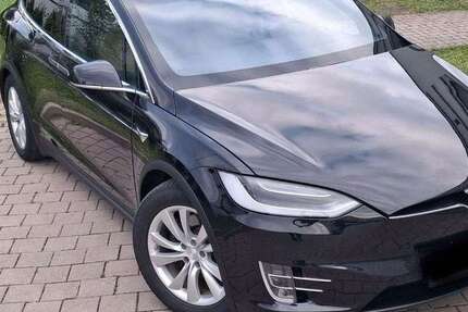 Tesla Model X 42.500 km 33.000 € Berlin 13351