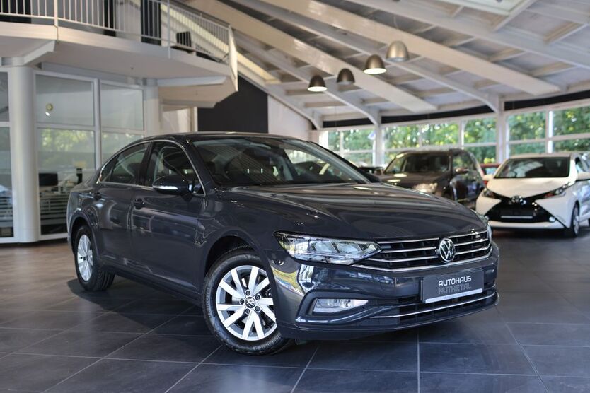 VW Passat 68.991 km 25.450 € Nuthetal 14558