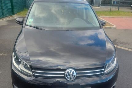 VW Touran 138.762 km 9.700 &euro; Berlin 13189