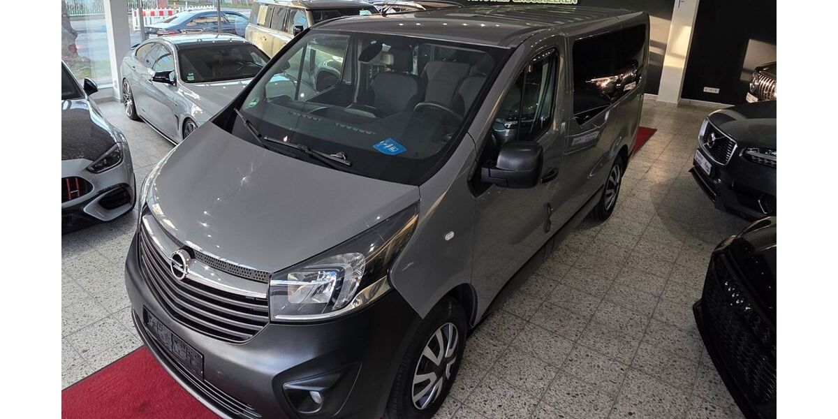Opel Vivaro 240.000 km 11.900 &euro; Grossbeeren 14979