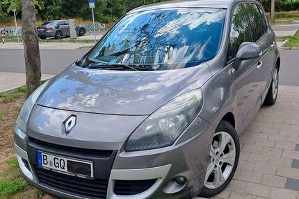 Renault Scenic 155.983 km 3.390 &euro; Berlin 13583
