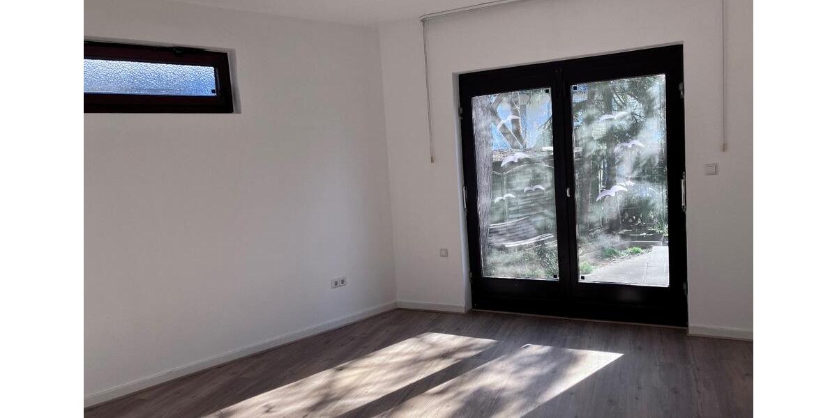 Bungalow Berlin Steglitz-Zehlendorf - 5 Zimmer, 170 m&sup2;, 2.900&euro; | Angebot:25519736