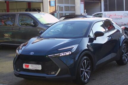 Toyota C-HR 14.088 km 36.450 € Berlin 13403