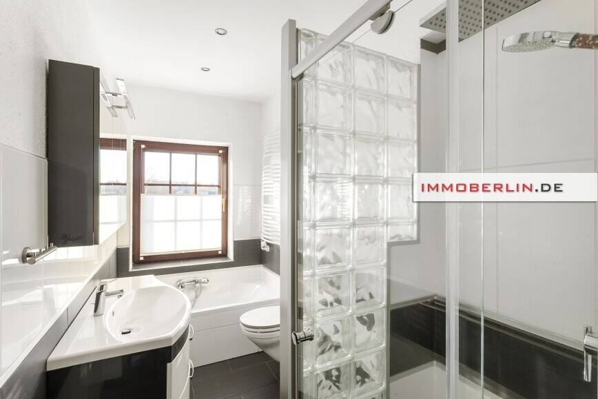 Etagenwohnung Werder (Havel) - 3 Zimmer, 90 m&sup2;, 350.000&euro; | Angebot:26376181