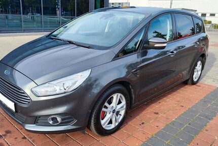 Ford S-Max 192.000 km 8.600 &euro; Berlin - Reinickendorf 13403