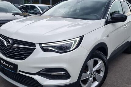 Opel Grandland (X) 100.626 km 15.780 € Potsdam 14480