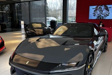 Ferrari 12Cilindri 3.680 km 469.000 &euro; Berlin 10771