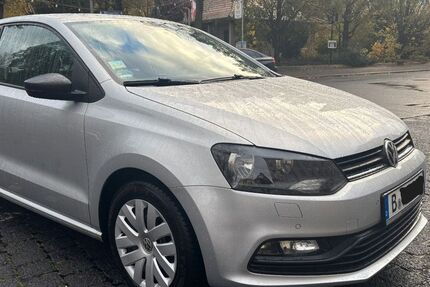 VW Polo 74.000 km 8.100 € Berlin 10823