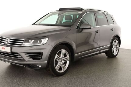 VW Touareg 49.963 km 35.880 &euro; Berlin 12103