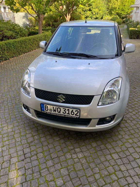 Suzuki Swift 72.000 km 4.800 € Berlin 12209