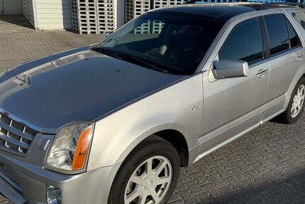 Cadillac SRX 149.000 km 4.599 &euro; Berlin 12349