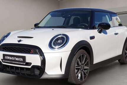 Mini Cooper S 5.537 km 29.650 € Berlin 12459