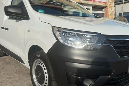 Renault Express 6.645 km 15.750 € Berlin 12059