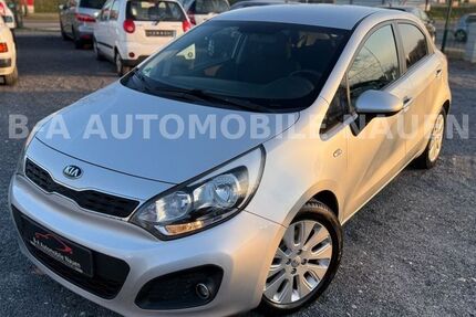 Kia Rio 162.000 km 4.990 &euro; Nauen 14641