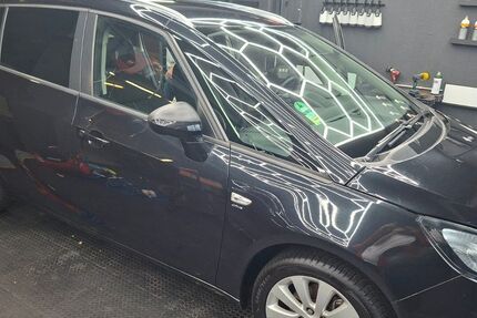 Opel Zafira Tourer 91.600 km 9.950 &euro; Berlin 10969